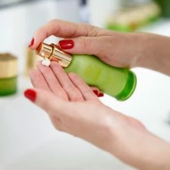 Promo 💯 Tata Harper Clarifying Moisturizer 🎉 -Skincare Shop 813269020821 12